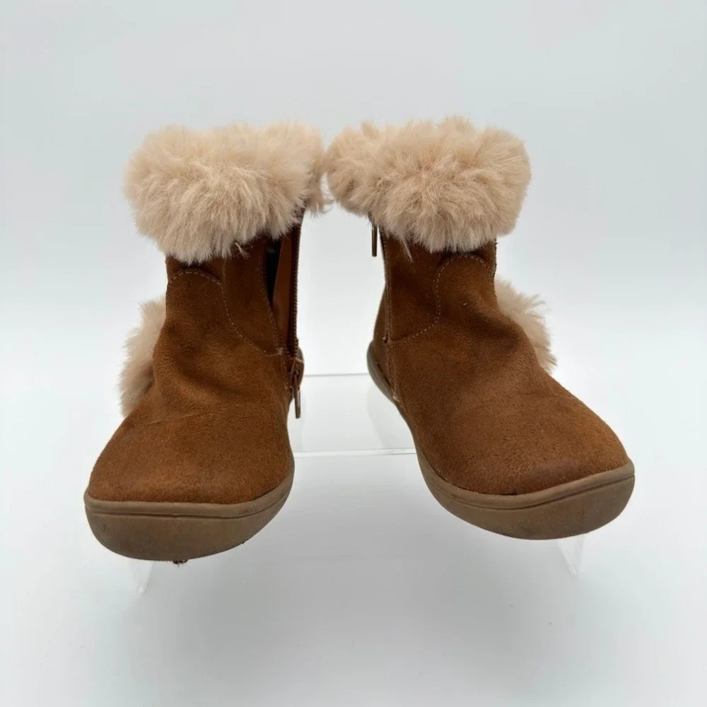 Celia Lil Kitty Kids Brown Faux Fur Cat Pom Pom Boots Size 9M